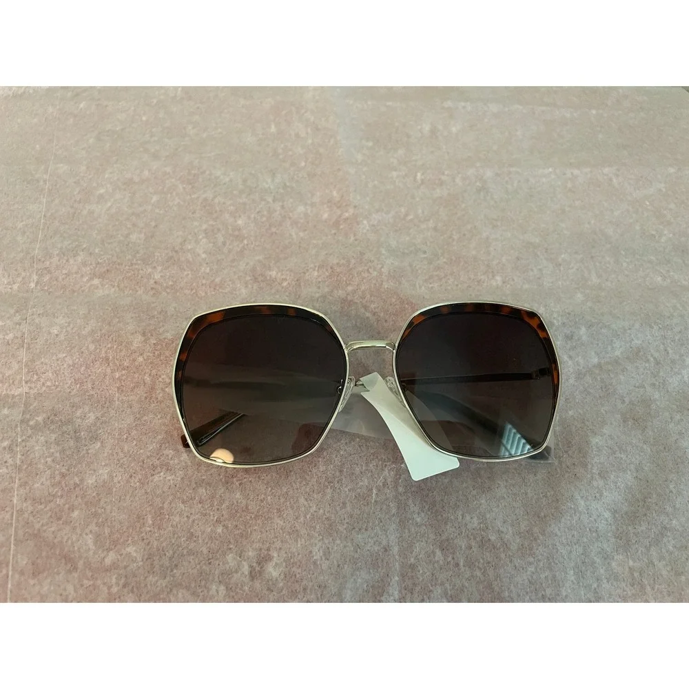 Guess ladies GF0410/S 32F Gold Tortoise Geometric Oversized Sunglass Brown Lens